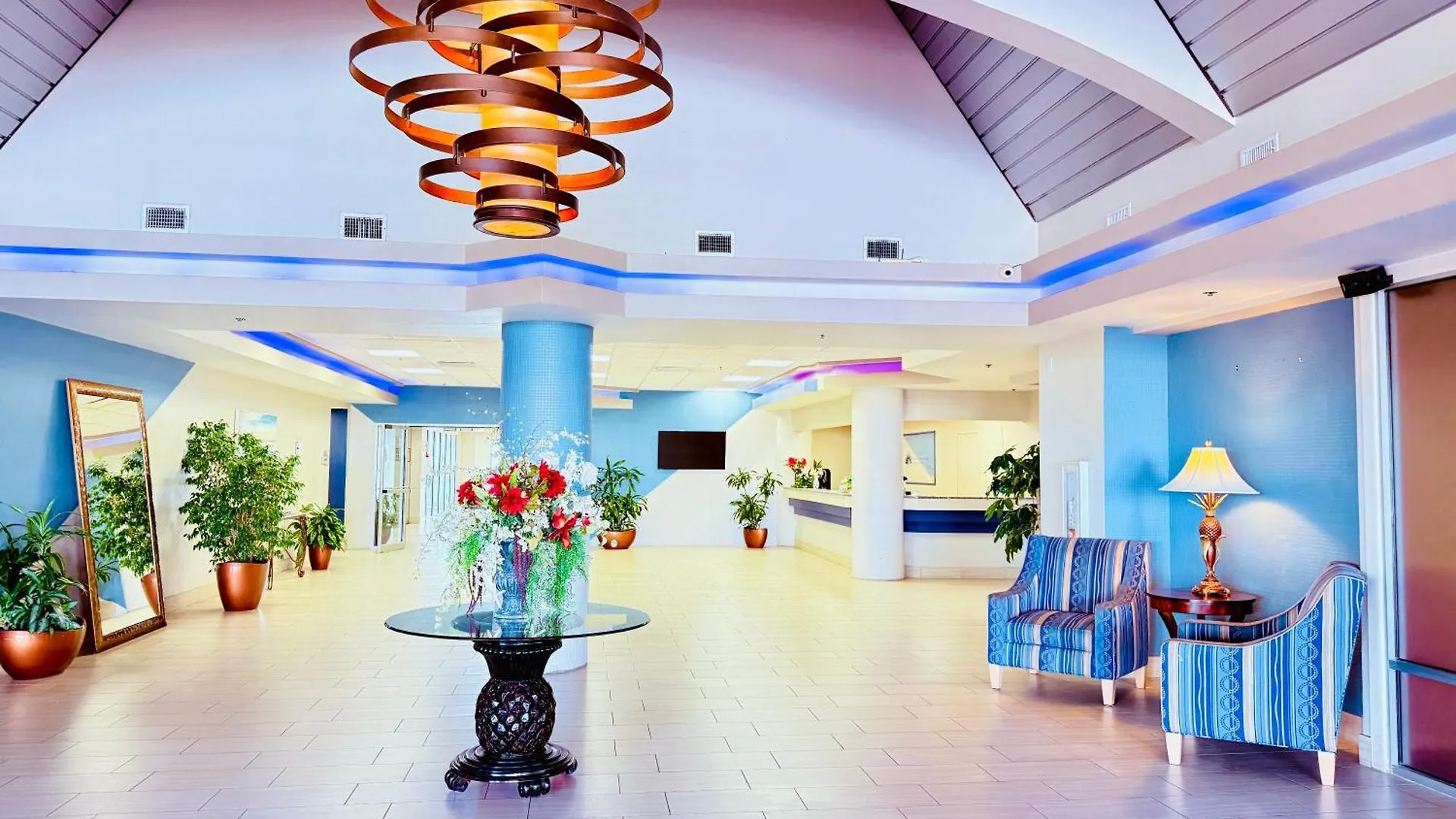 Breathtaking Ocean Front Condo In Daytona Beach